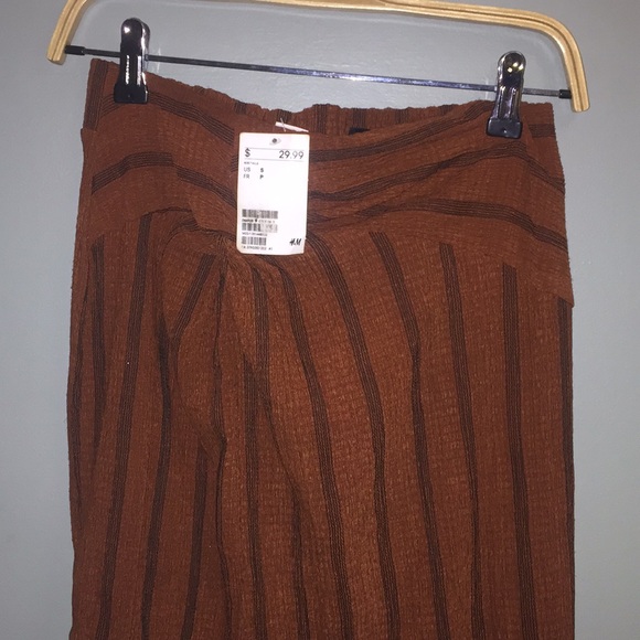 H&M - High waist midi side slit skirt - Picture 2 of 3